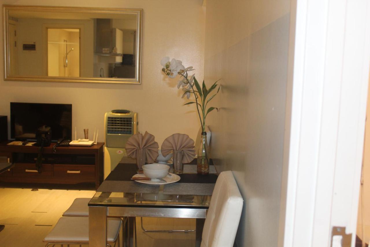 Azure C2 Balcony Wifi Near Mall Airport Multiple Units Paranaque City Exteriér fotografie
