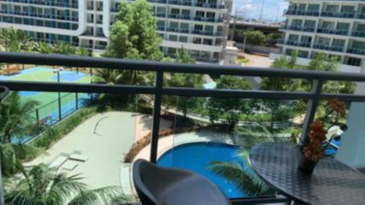 Azure C2 Balcony Wifi Near Mall Airport Multiple Units Paranaque City Exteriér fotografie